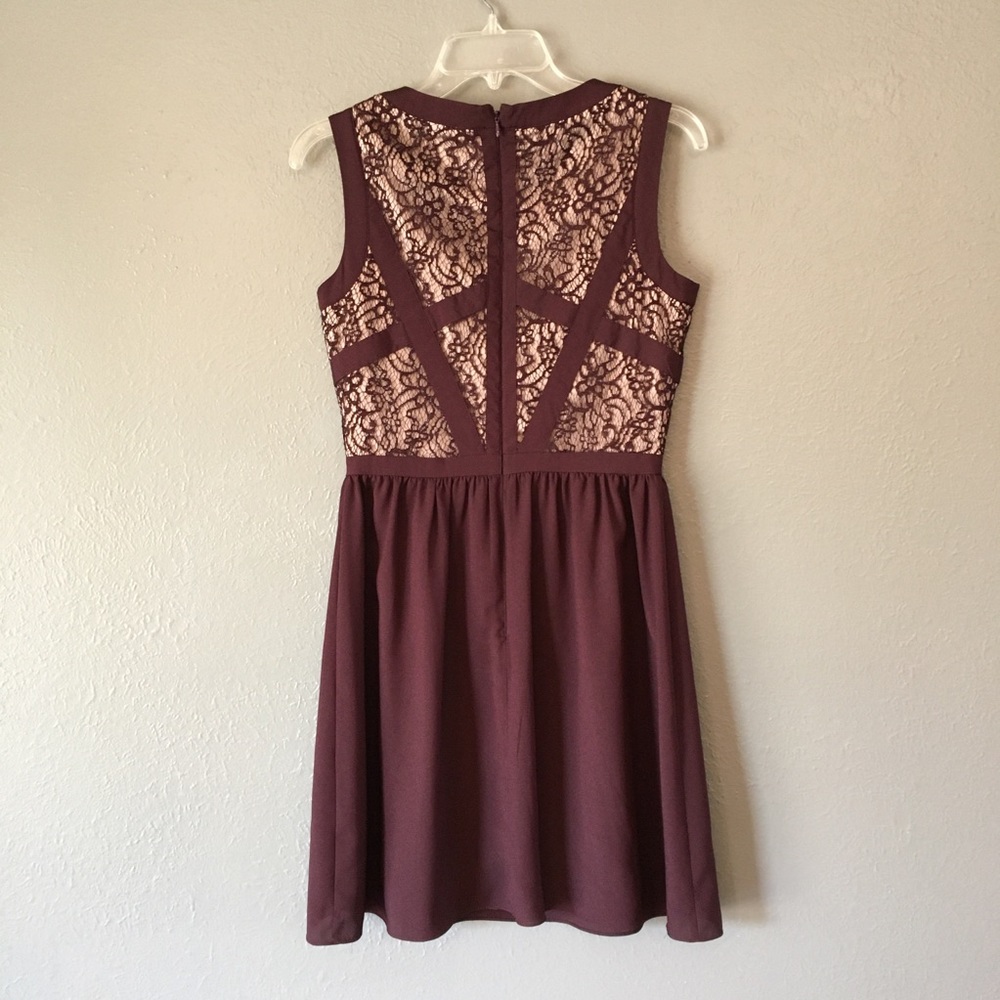 Gianni Bini Dress. - Picture 2 of 4